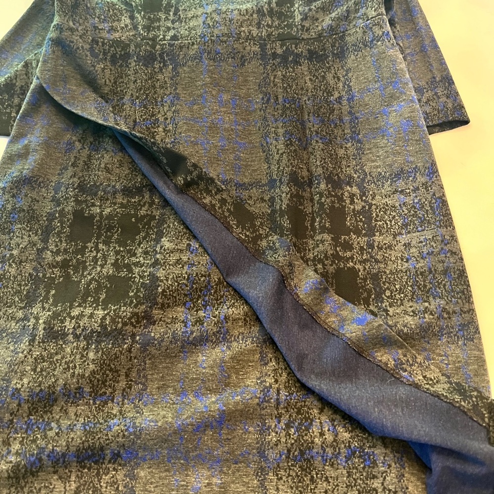 Betsey Johnson perfect dress for fall. - Picture 6 of 8